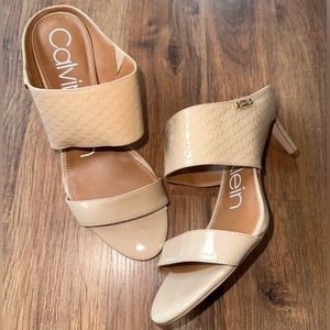 Calvin Klein Women's Nude Lorinda Snakeskin-embossed Mule Sandals